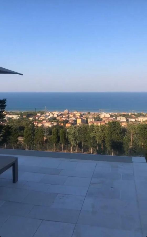 Hotel Bellavista Порто Сан Джорджио Екстериор снимка